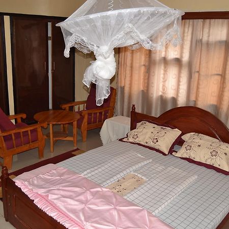 Happiness Star Motel Butare Esterno foto
