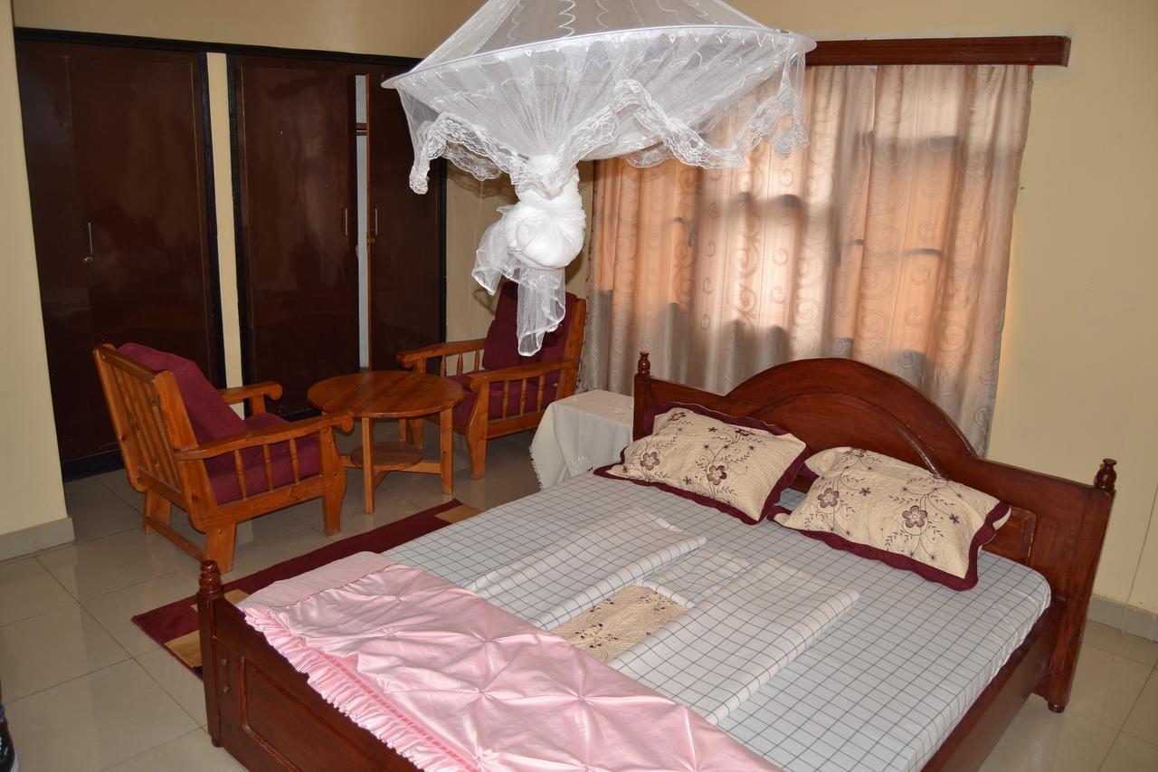 Happiness Star Motel Butare Esterno foto