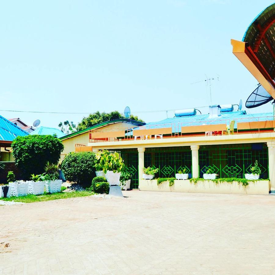 Happiness Star Motel Butare Esterno foto